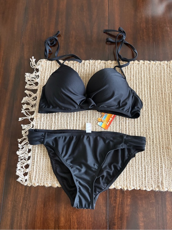 Tahiti Other - Women’s Black Padded Tie-Strap Bikini Set